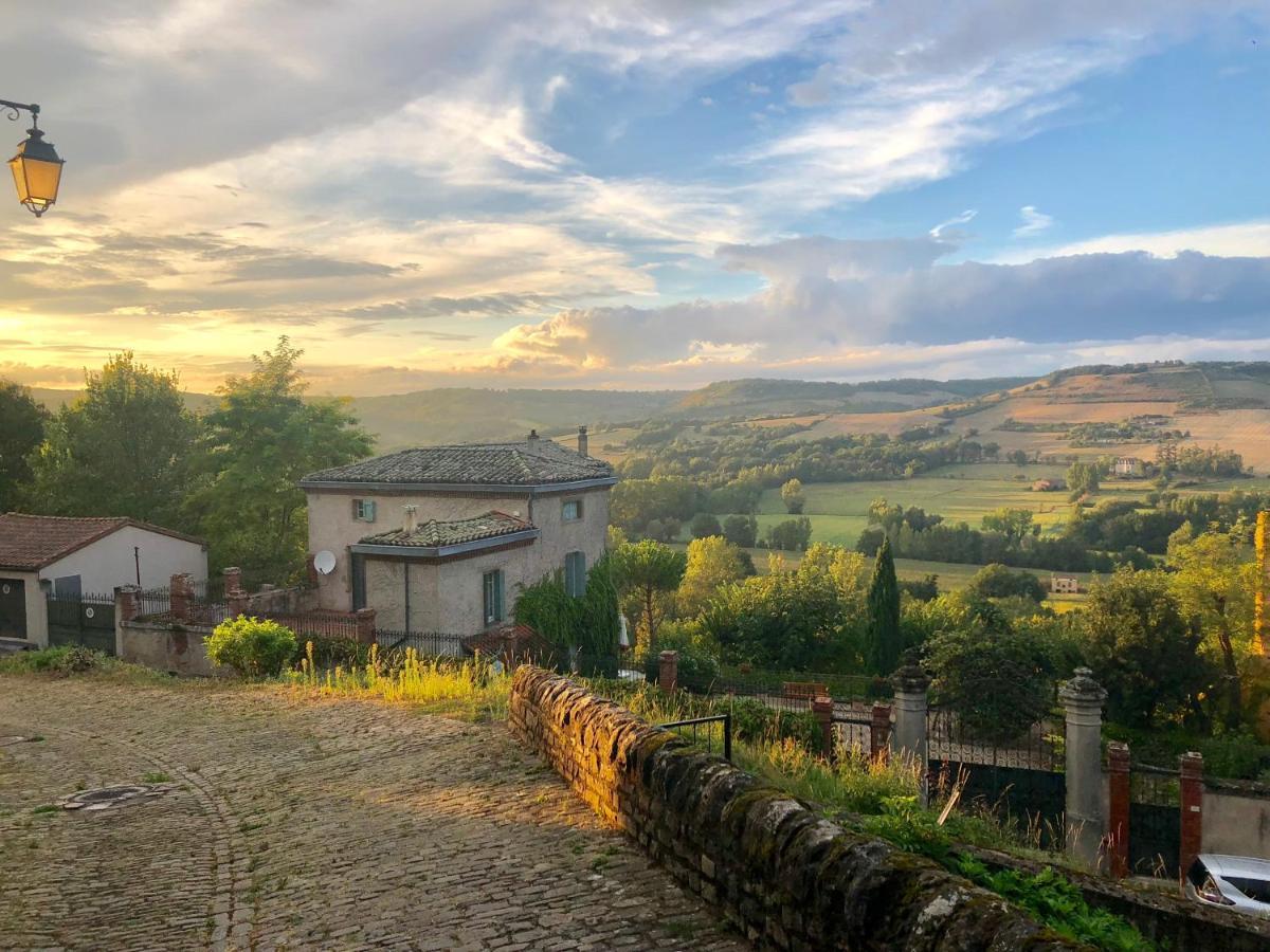 Bed and Breakfast Le Chevalier Noir Cordes-sur-Ciel Exterior foto